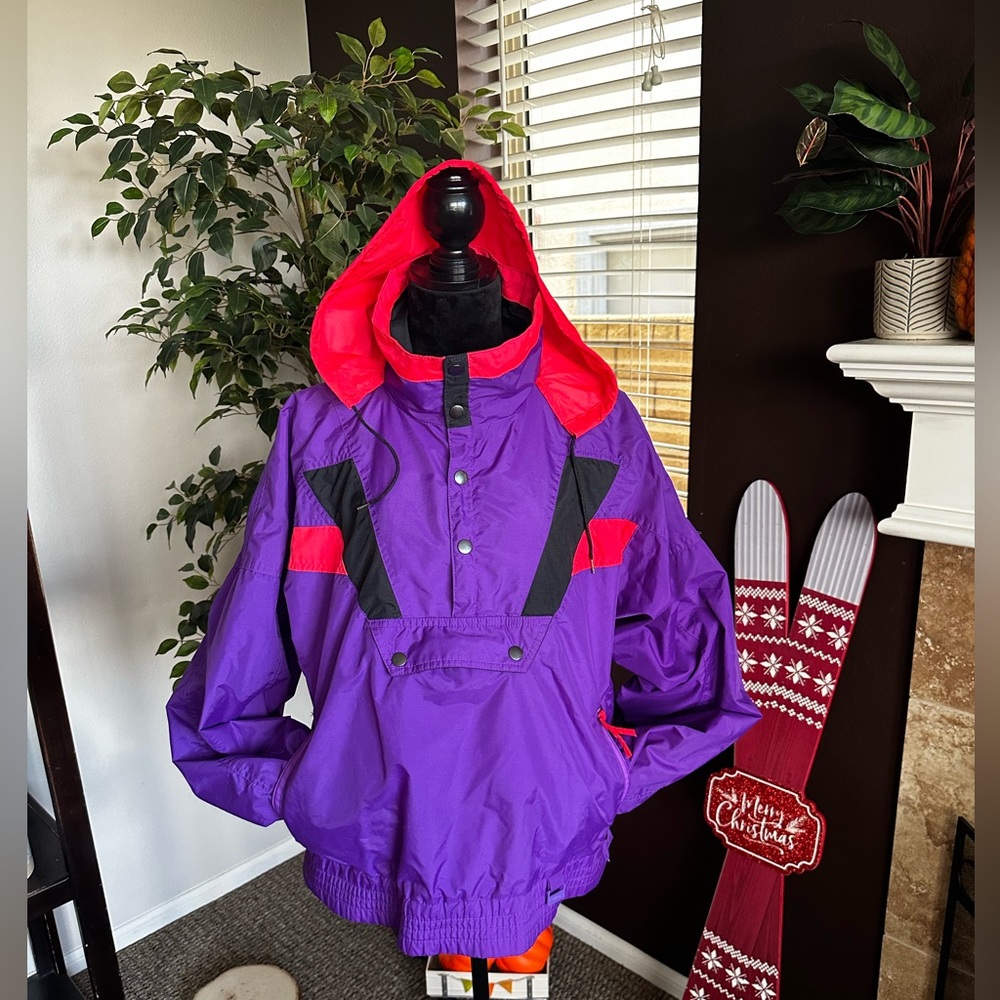 Vintage White Fir Men’s Nylon Y2K Snowboard Windbreaker Pullover Hoodie. Sz. M